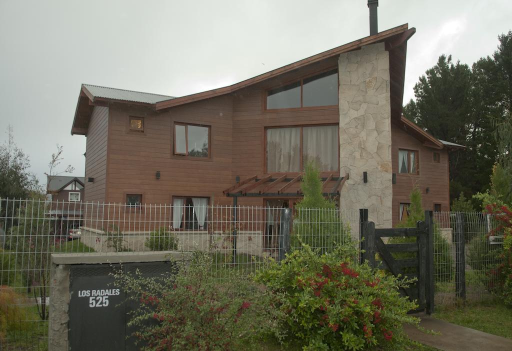 Apart Hotel Raices Patagonicas דינה הואפי מראה חיצוני תמונה